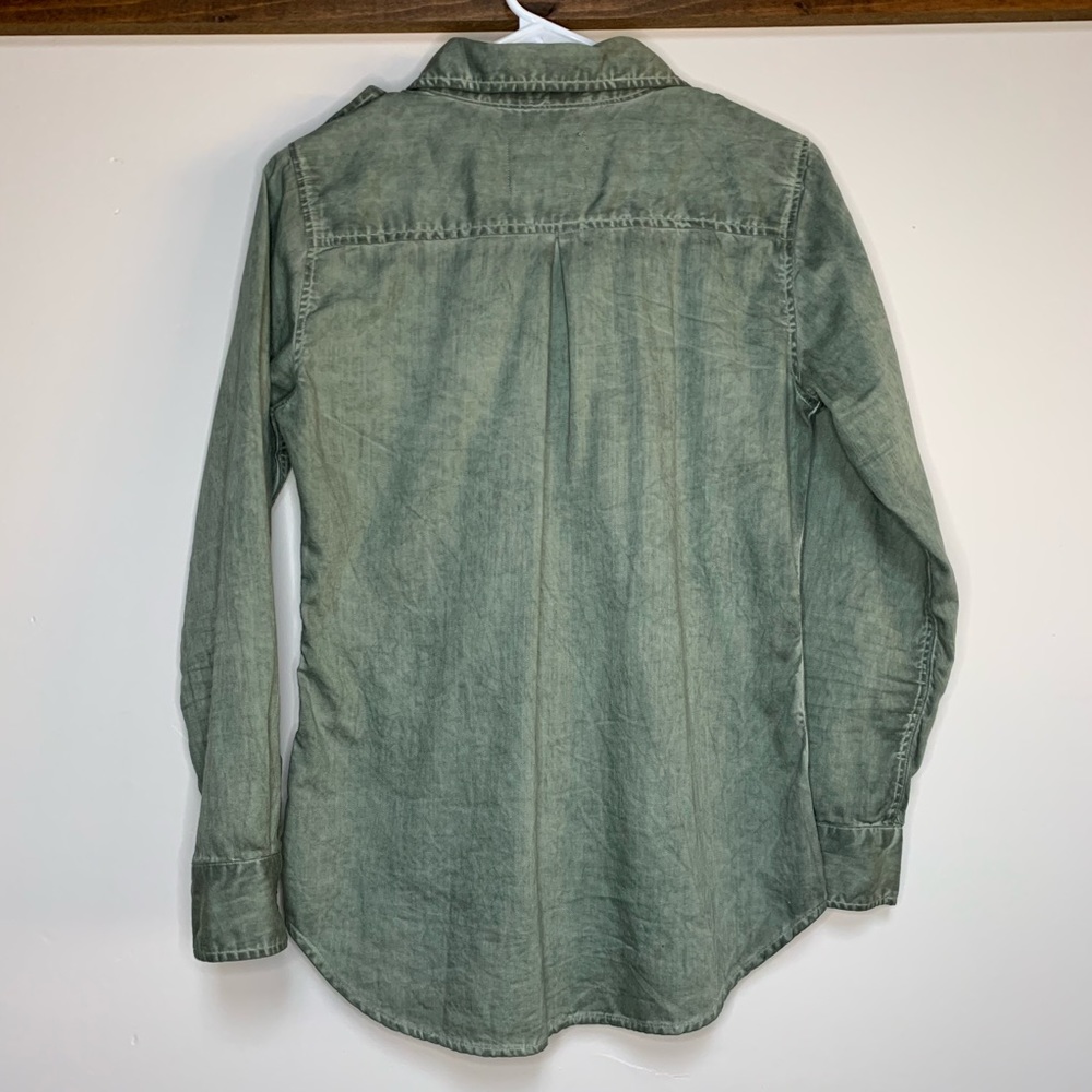 Rails Army Green Acid Wash Button Down Size S - image 2